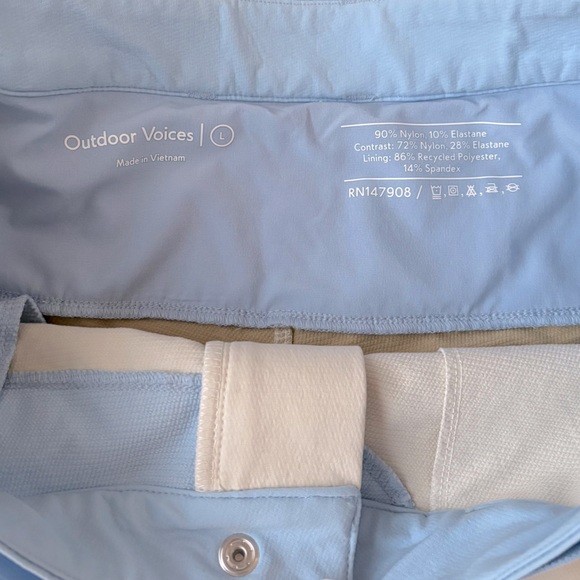 🌲 Outdoor Voices RecTrek 3" Colorblock Short Blue, Cream, White L - Picture 4 of 5